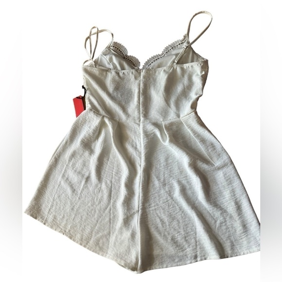 forever 21 Dukes of Dallas white romper - Picture 4 of 6